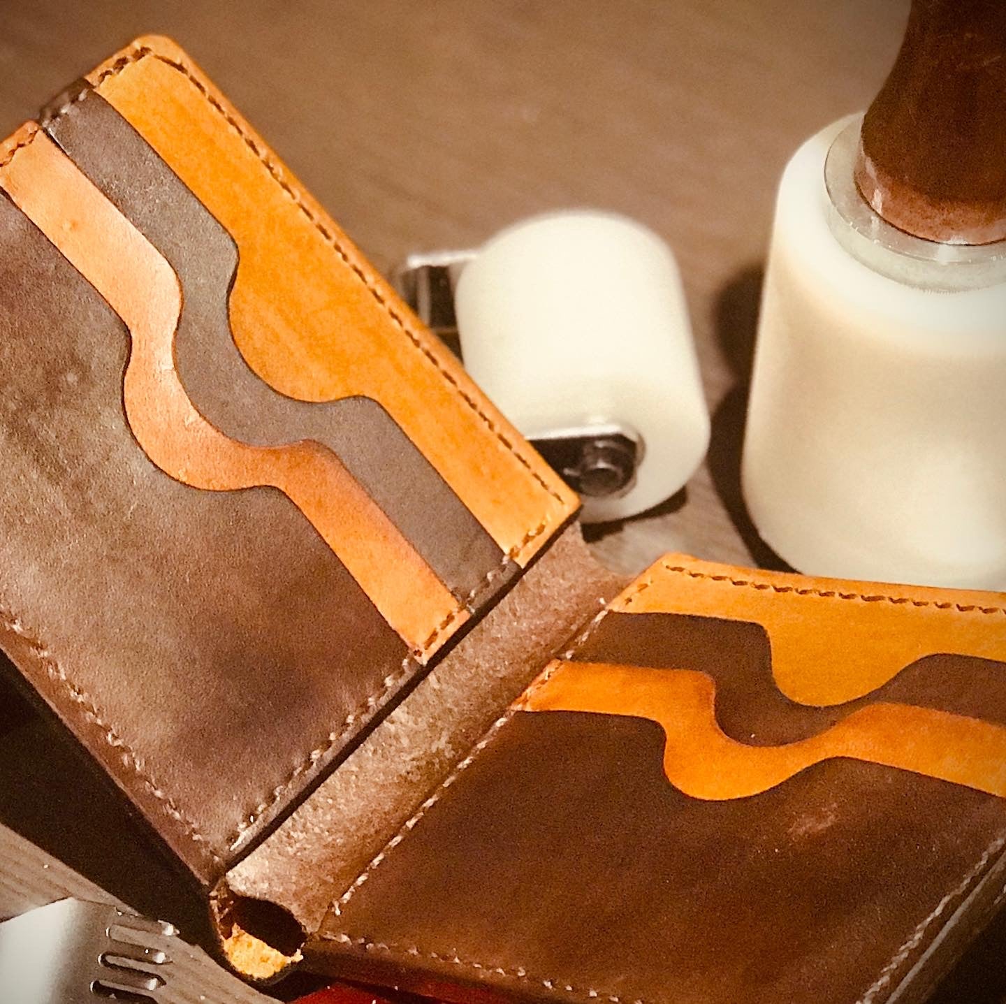 The HWB9 Bi-fold Leather Wallet